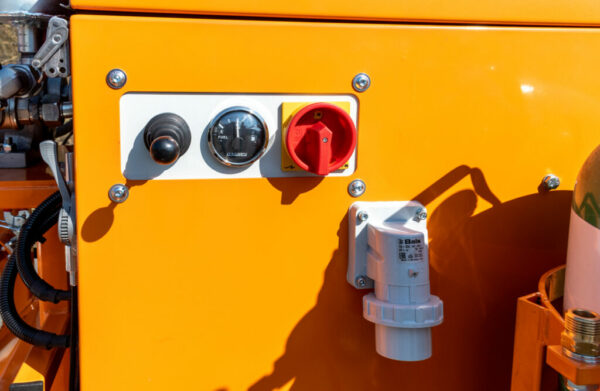 Elektrisch angetriebene Bitumenspritzmaschine AHS 5-200-Elektro – Bild 3