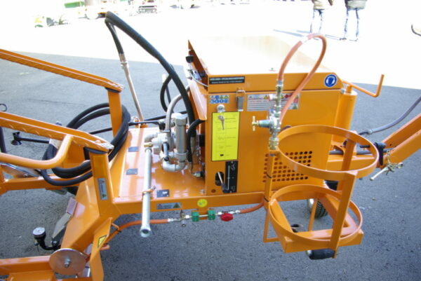 Bitumenspritzmaschine AHS 5-200 – Bild 4