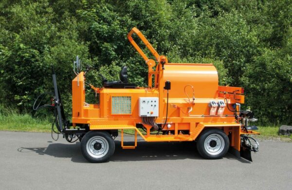 Selbstfahrende Bitumenspritzmaschine BSM 1200-4R – Bild 4